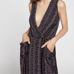 BCBGENERATION Surplice Midi Dress